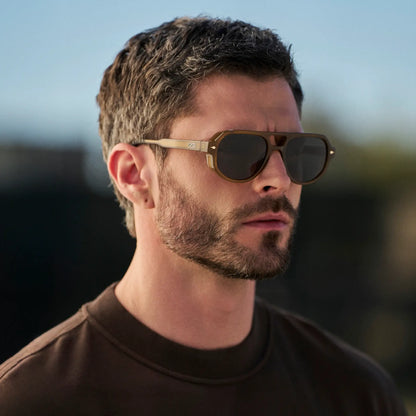 Clay | Polarized