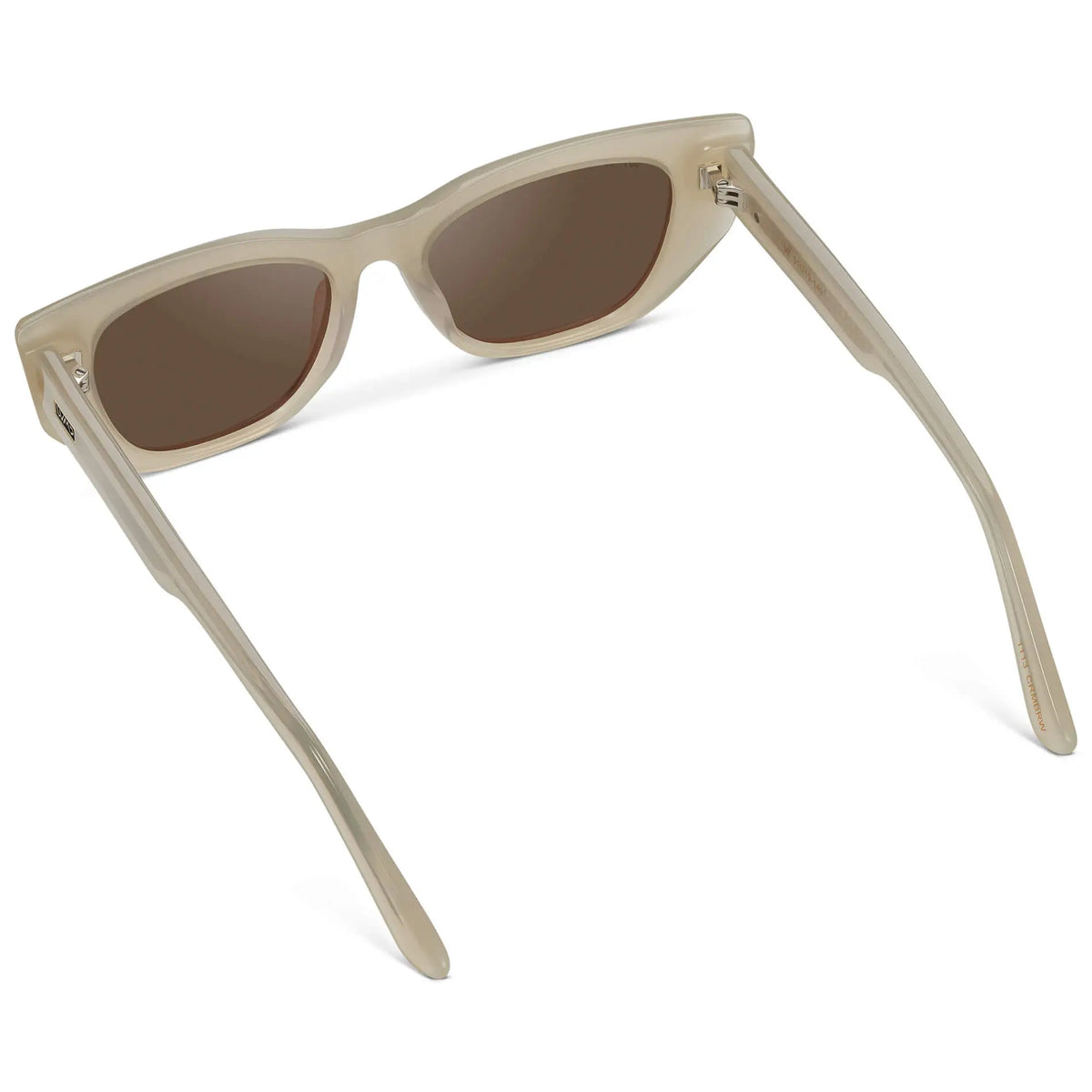 Evelyn | Polarized