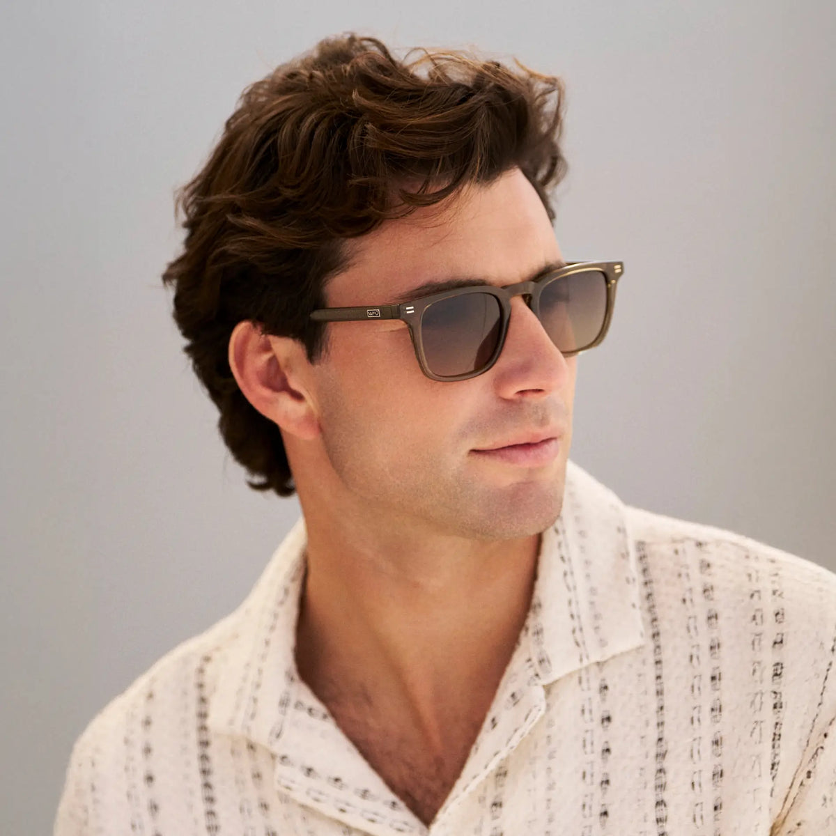 Grant | Polarized