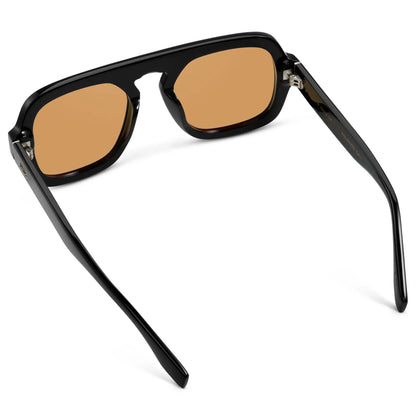 Naomi | Polarized