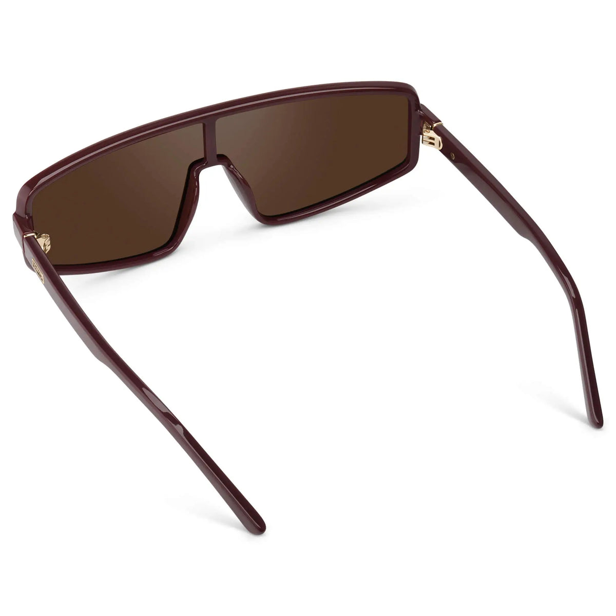 Nova | Polarized