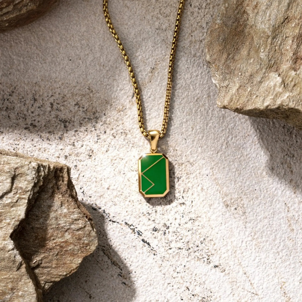 Arlo Necklace